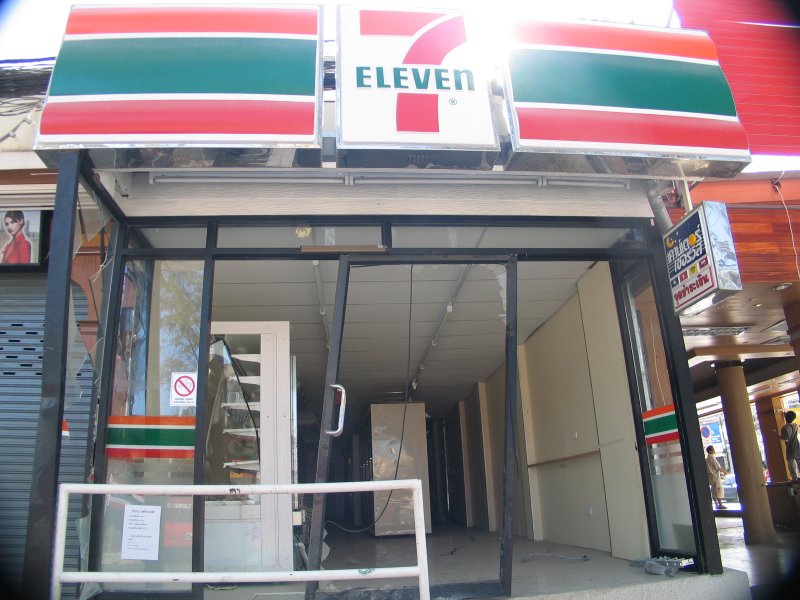 7-11 structure