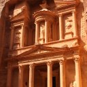 The-front-facade-of-the-famous-Treasury-in-Petra