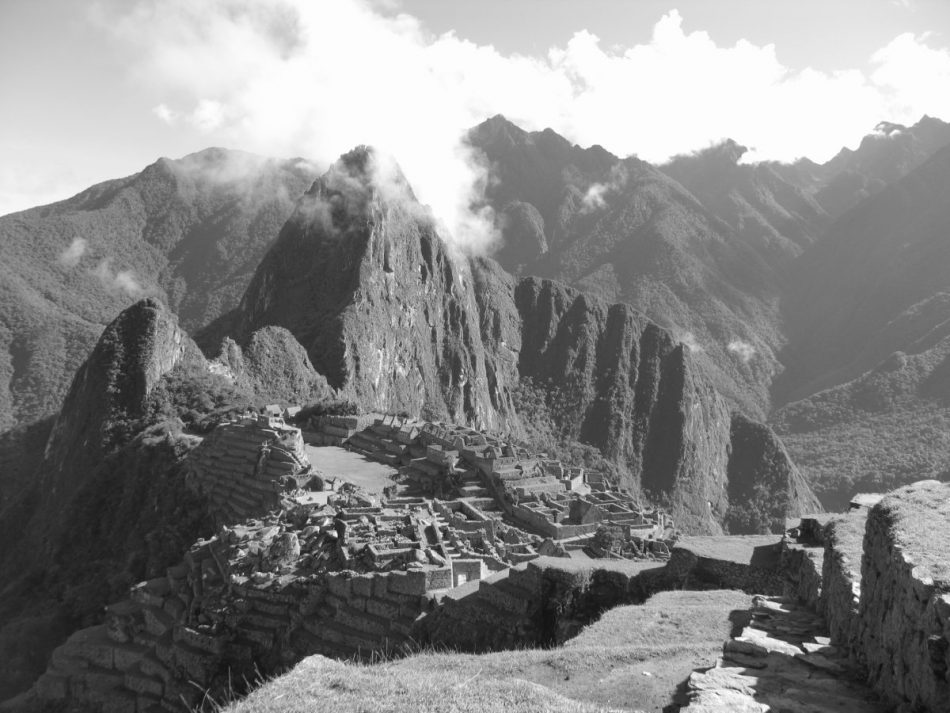 Machu-Picchu-Black-White