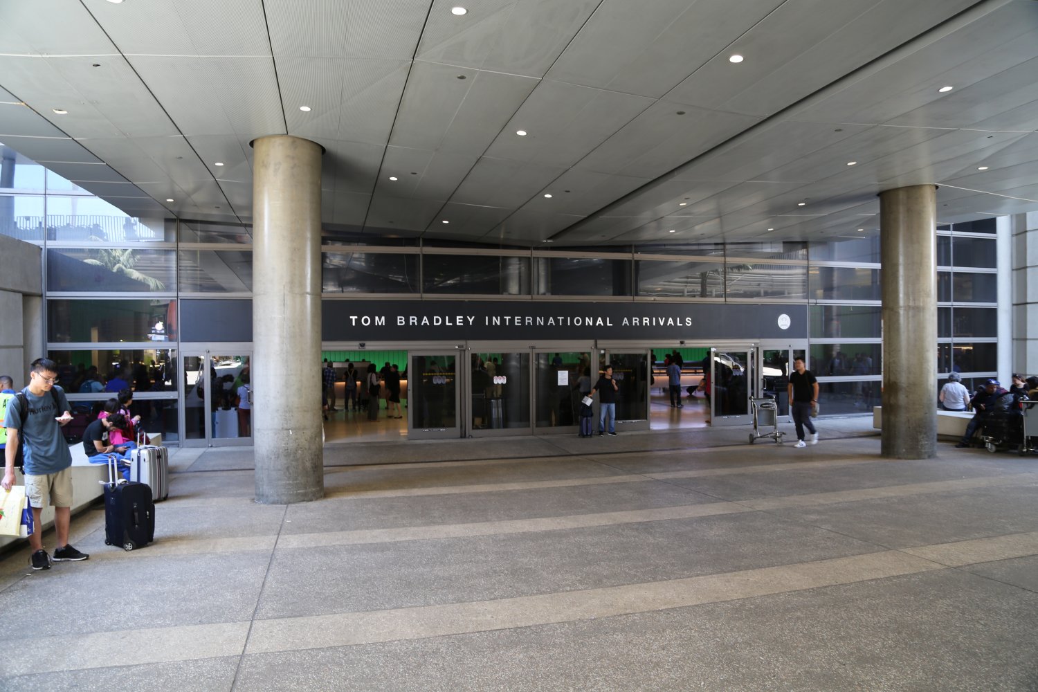 LAX Unveils North Concourse & New Gates - Dave's Travel Corner