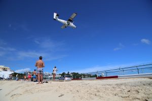 maho-beach