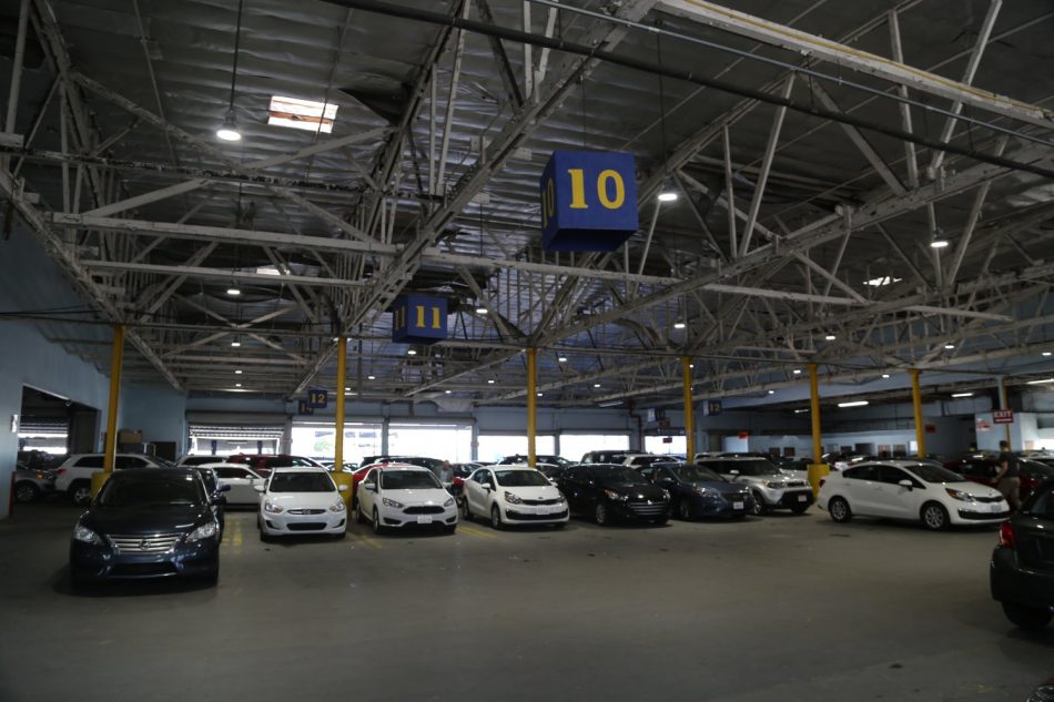 Delaware Airport Parking: Don't Get Stuck in the Parking Lot!