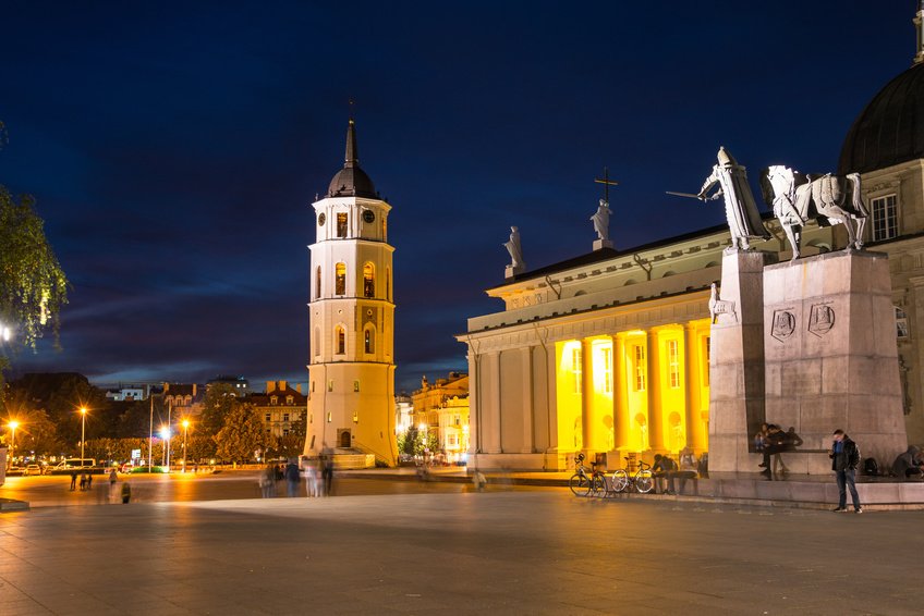 Vilnius Cathedral, main square